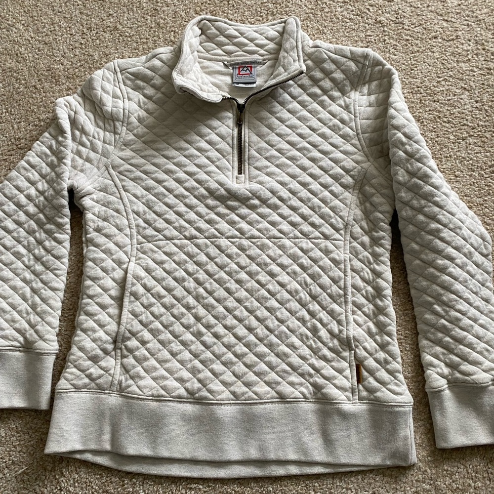 Avalanche Quarter Zip Sweatshirt
